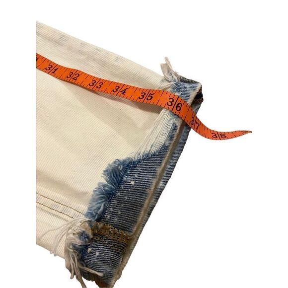 Nwt Vervet By Flying Monkey Emma Mom Lightwash Jeans Straight Leg Denim Destroye - Picture 14 of 15